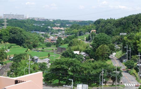 緑豊かな立地で季節を感じ、穏やかに生活できる環境、穏やかに生活できる環境