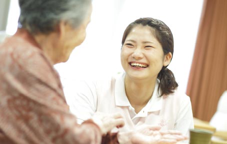 緑豊かな立地で季節を感じ、穏やかに生活できる環境、穏やかに生活できる環境